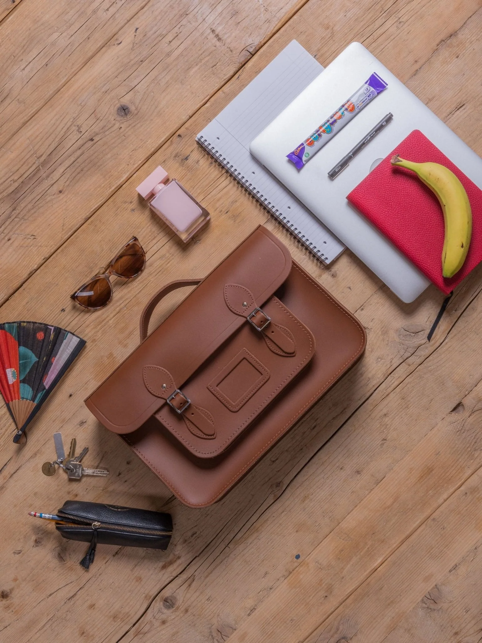 The 15 Inch Batchel -  Black - Image 4