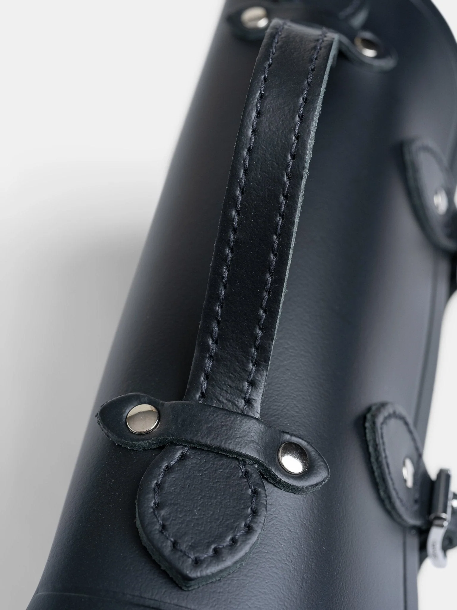 The Mini -  Black - Image 9