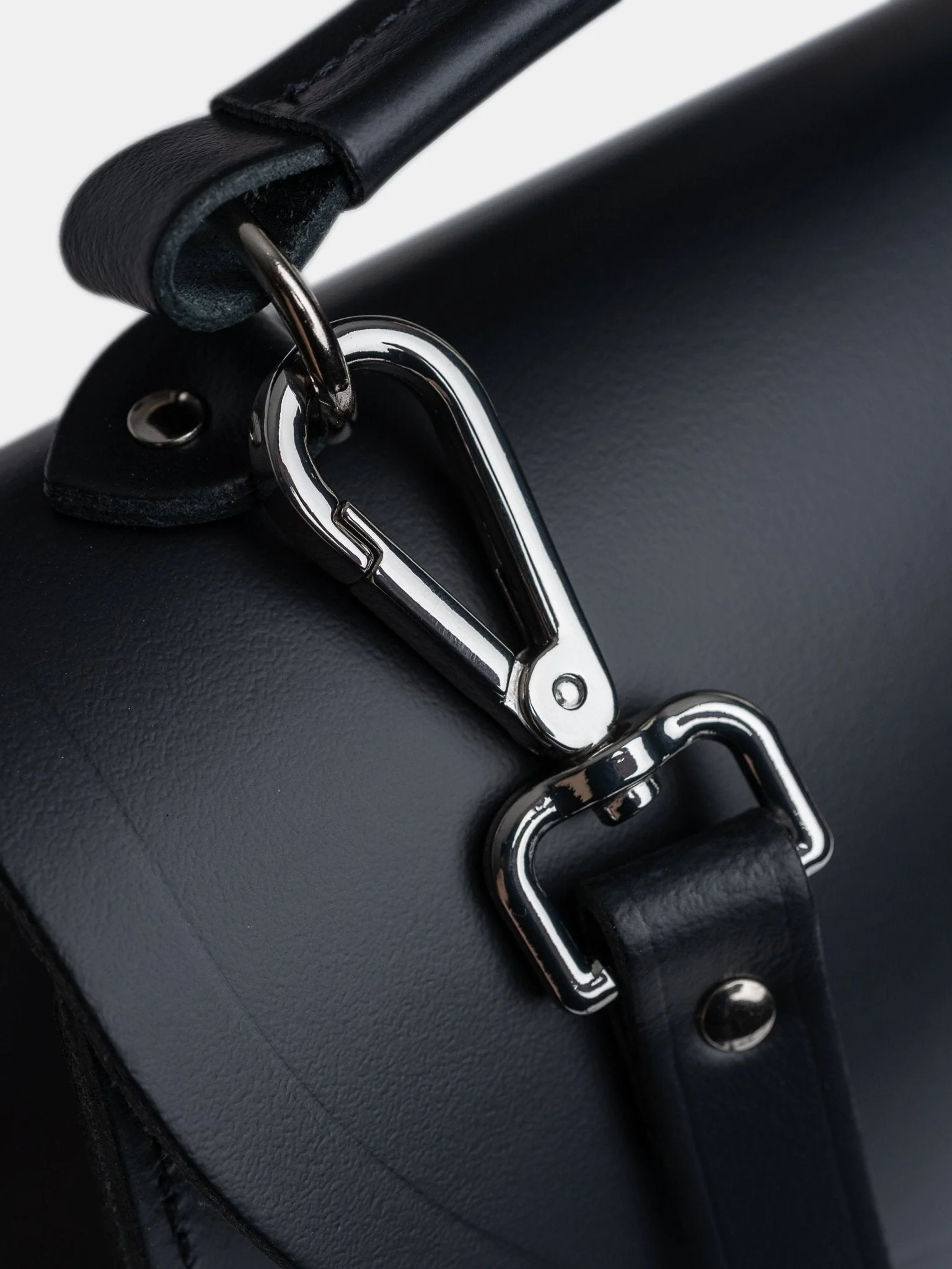 The Poppy -  Black - Image 5